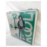 VIEW 2 CLOSEUP 22X22