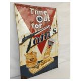 VIEW 3 LEFT SIDE TIME OUT FOR TOMS