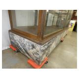 VIEW 4 W/ORG.RG. MARBLE BASE 