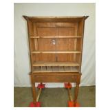 VIEW 4 INSIDE PLNATATION DESK 