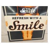 VIEW 3 SMILE SIGN