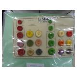 BOOK OF BUTTON/NEEDLE/THREAD SEWING CARD