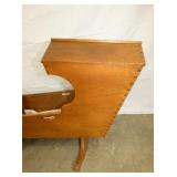 VIEW 2 CLOSE UP HAND DOVETAILED