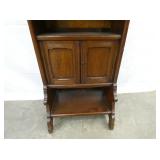 VIEW 4 MAH. SHAVING STAND