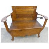 VIEW 4 OAK HALL SEAT BASE