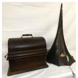 VIEW 3 18IN. (L) X 14 (T) X 12 (W) EDISON PLAYER 