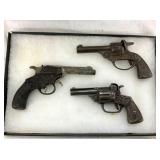 (3) BULL DOG,BIGGER BANG, MAGIC PISTOLS