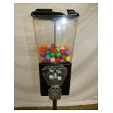 VIEW 2 CLOSE UP GUMBALL MACHINE 
