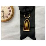 VIEW 3 SOLID GOLD W/FOBS