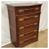 NICE CLEAN 5 DRAWER CHEST