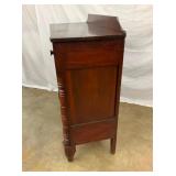 SIDE VIEW WALNUT CHEST