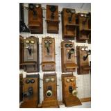 COLLECTION OAK WALL TELEPHONES