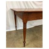 VIEW 8 EARLY PEGGED TABLE