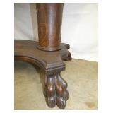 VIEW 4 NICE OAK TABLE W/ CLAW FEET