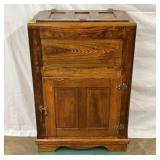 OAK ICE CHEST 26X39
