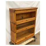 VIEW 3 OAK STACKLING BOOKCASE