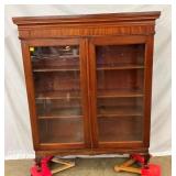 DOUBLE DOOR BOOKCASE