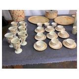JEWELT MUGS, CUPS/SAUCERS