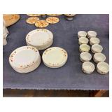 JEWELT PLATES, CUPS
