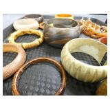 VIEW 2 CLOSEUP VINTAGE JEWELRY