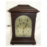 NICE VINTAGE MANTEL CLOCK W/ CHIMES