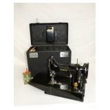 221 SINGER FEATHER WEIGHT SEWING MACHINE