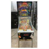 WILLIAMS POLICE FORCE PINBALL GAME