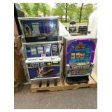 4 IGT SLOT MACHINES