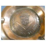 CLOSEUP CADILLAC ASHTRAY