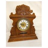 OAK MANTEL CLOCK
