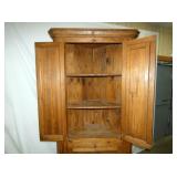 INSIDE VIEW CLEAN CORNER CUPBOARD