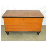 EARLY MAHANTONGO VALLEY PA BLANKET BOX