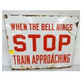 PORC. STOP TRAIN APPROACHING SIGN