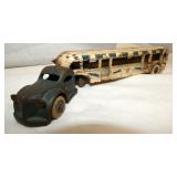 CLOSEUP GREYHOUND BUS