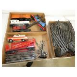 LIONEL TRAIN CARS/TRACK