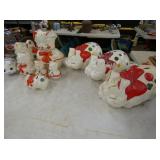 COLLECTION PIG,BANKS,SHAKERS,COOKIE JAR
