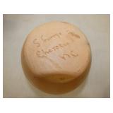 CLOSEUP SIGNED BOTTOM