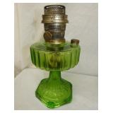 GREEN COLONIAL ALADDIN OIL LAMP
