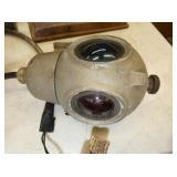 CLOSEUP MYSTERY LIGHT