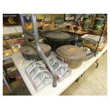 GROUP PHOTO DRINK CARRIERS/CAST IRON 