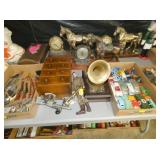 GROUP PHOTO CLOCKS/TOYS 