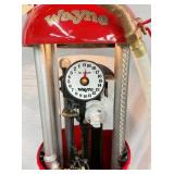 CLOSEUP VIEW WAYNE 276 FILTERED GASOLINE