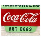 CLOSEUP COCA COLA PORC