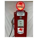 W/ MOBILGAS GLOBE W/ PEGASUS