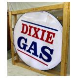 CLOSEUP SIGN W/ CRATE