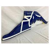 CLOSEUP VIEW BLUE PORC. SHOE