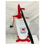 SIDE 2 HAND CRANK OILER