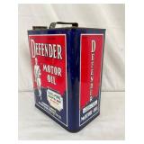 2G. DEFENDER MOTOR OIL CAN