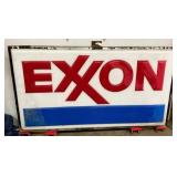 EMB. DS PLASTIC EXXON CAN SIGN