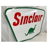 CLOSEUP VIEW W/ DINO